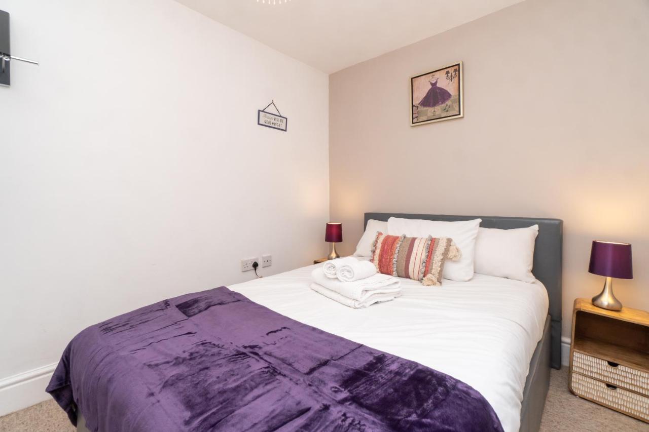 Spacious 2 Bed Southville Flat Near Harbourside Bristol Exterior photo