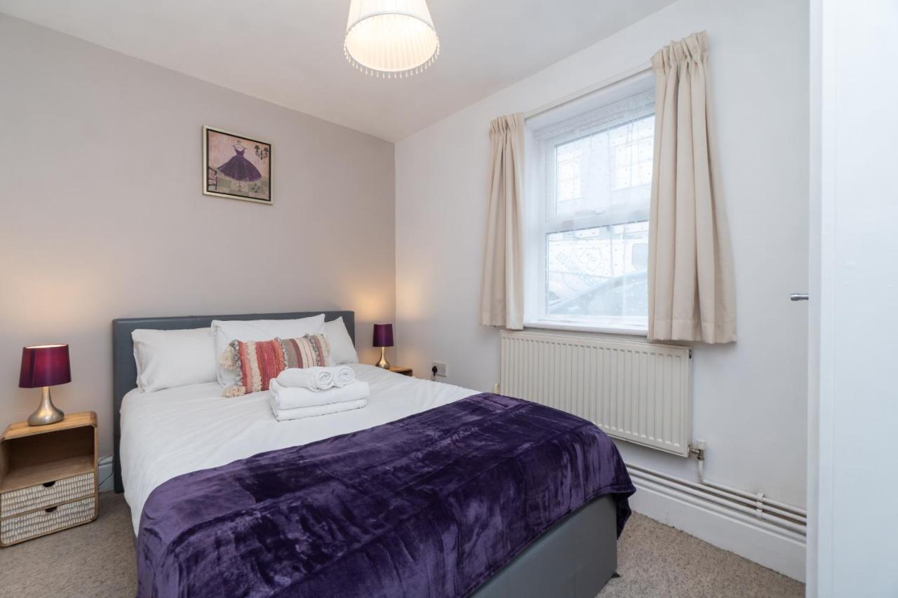 Spacious 2 Bed Southville Flat Near Harbourside Bristol Exterior photo