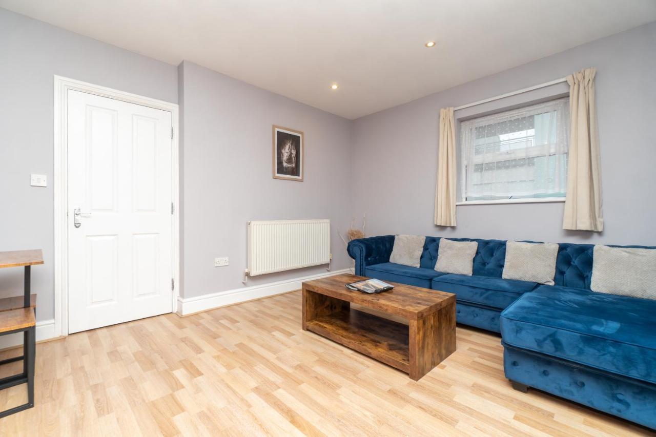 Spacious 2 Bed Southville Flat Near Harbourside Bristol Exterior photo